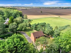 Photo 11- click for photo gallery